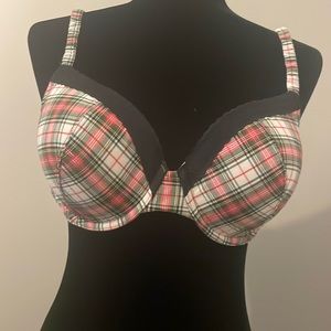 Victoria’s Secret bra